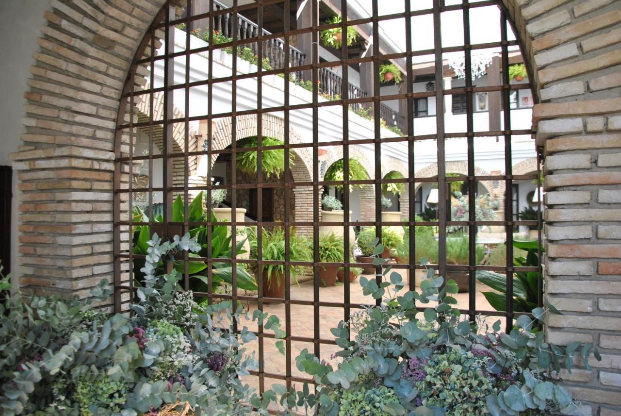 Suites La Posada De Pilar 코르도바 외부 사진
