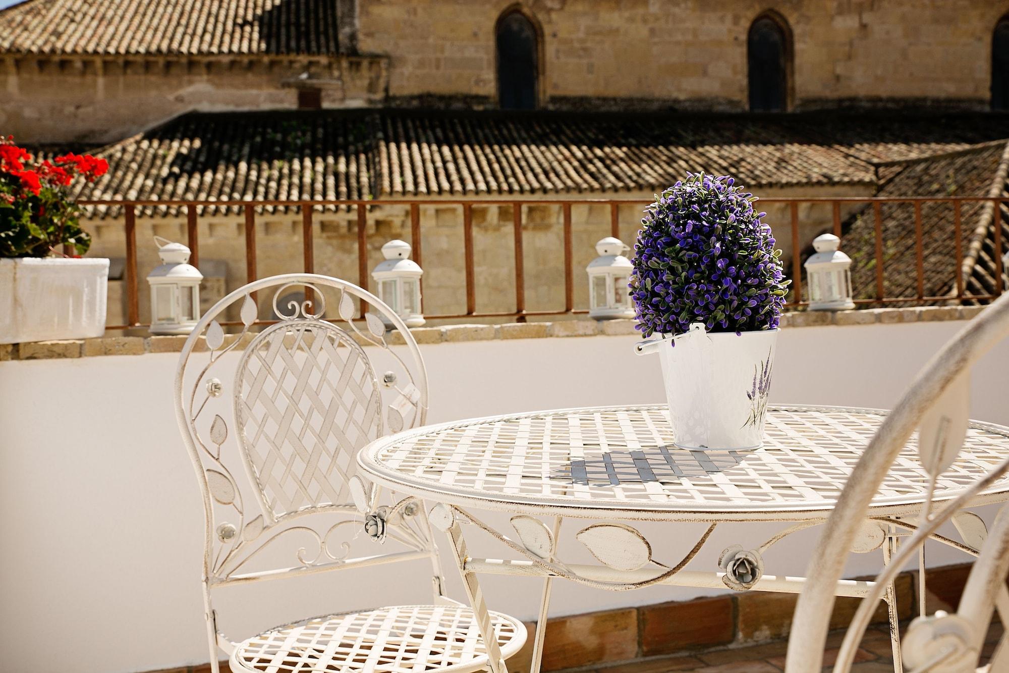 Suites La Posada De Pilar 코르도바 외부 사진